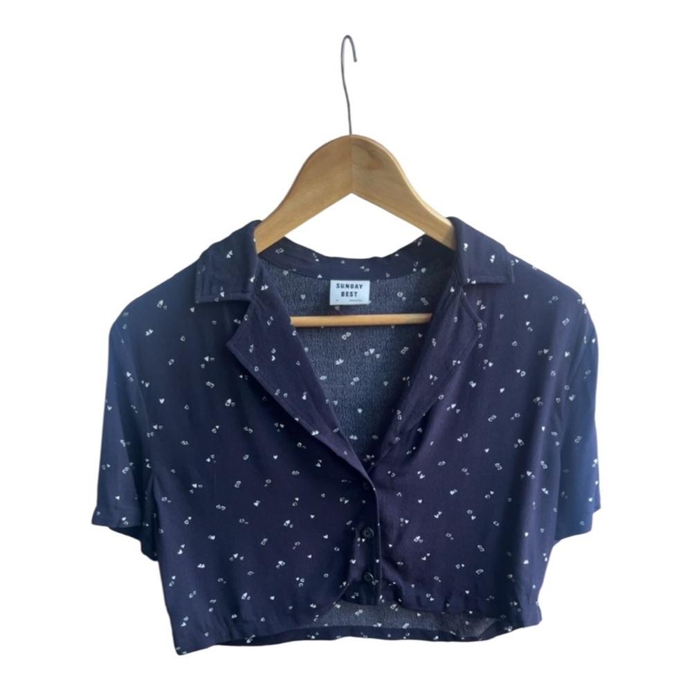 Sunday Best Navy Blue Heart Print Short Sleeves Cropped Top - Picture 1 of 16
